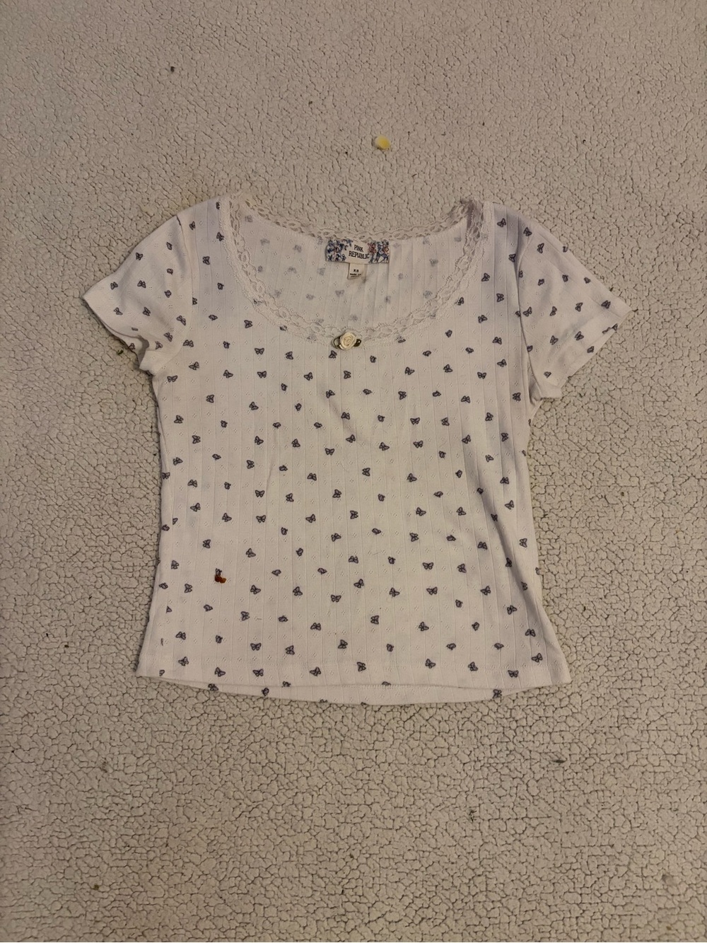 Pink Republic White Short-Sleeve Scoop Neck Top with.  Light butterfly print.
